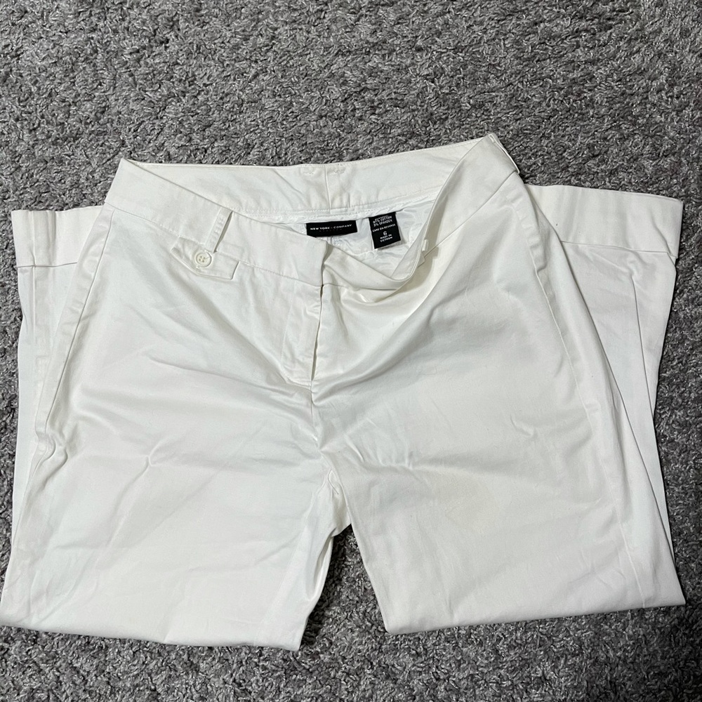 New York and co white cropped pants